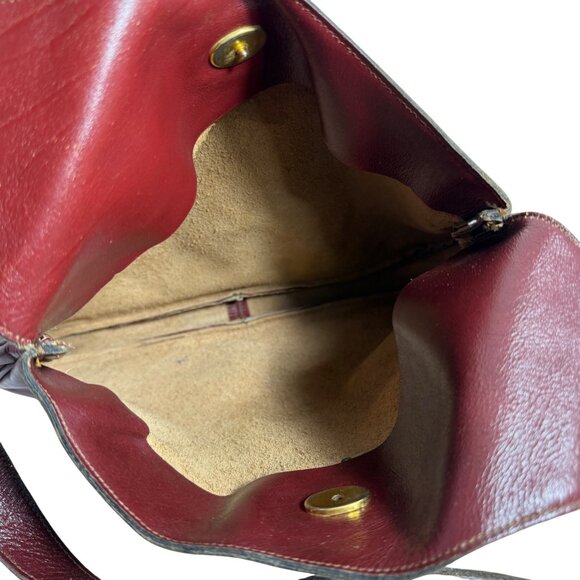 Vintage Etienne Aigner Oxblood Red Leather Saddle Shoulder Bag Brass Logo - Picture 13 of 15